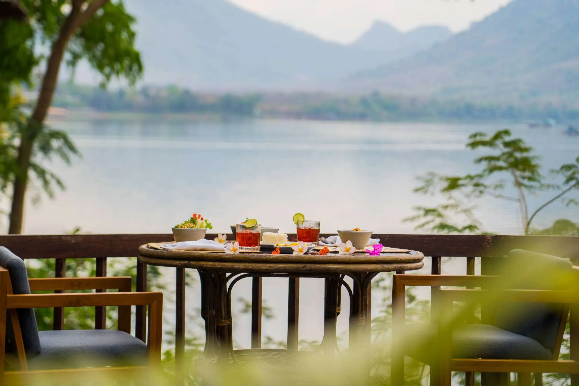 opt laos homepage src mobile 2024 - Discover Laos Through textiles
